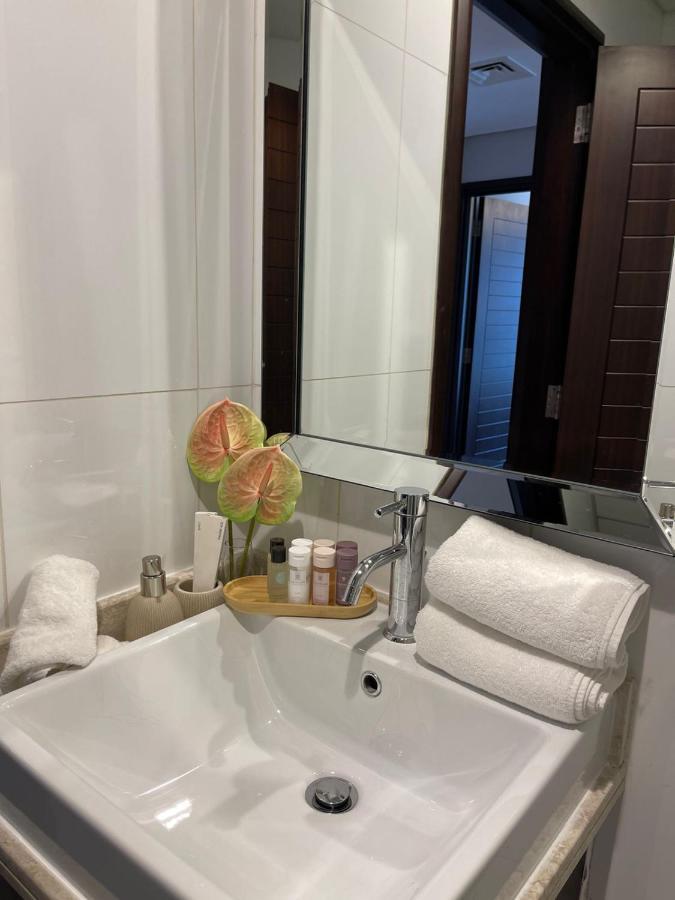 First Class 2Br With Burj Khalifa & Downtown View Dubai Exterior foto