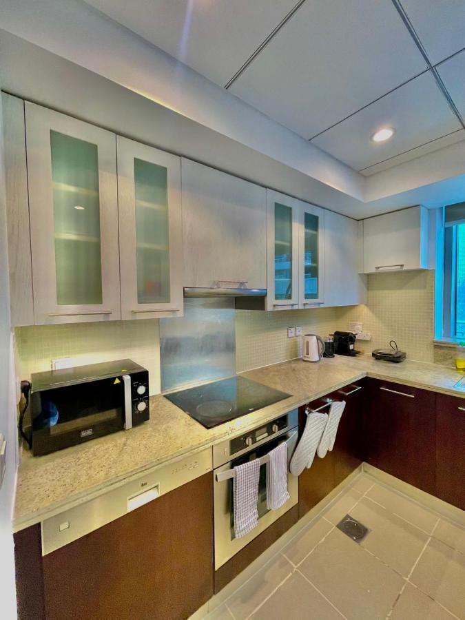 First Class 2Br With Burj Khalifa & Downtown View Dubai Exterior foto