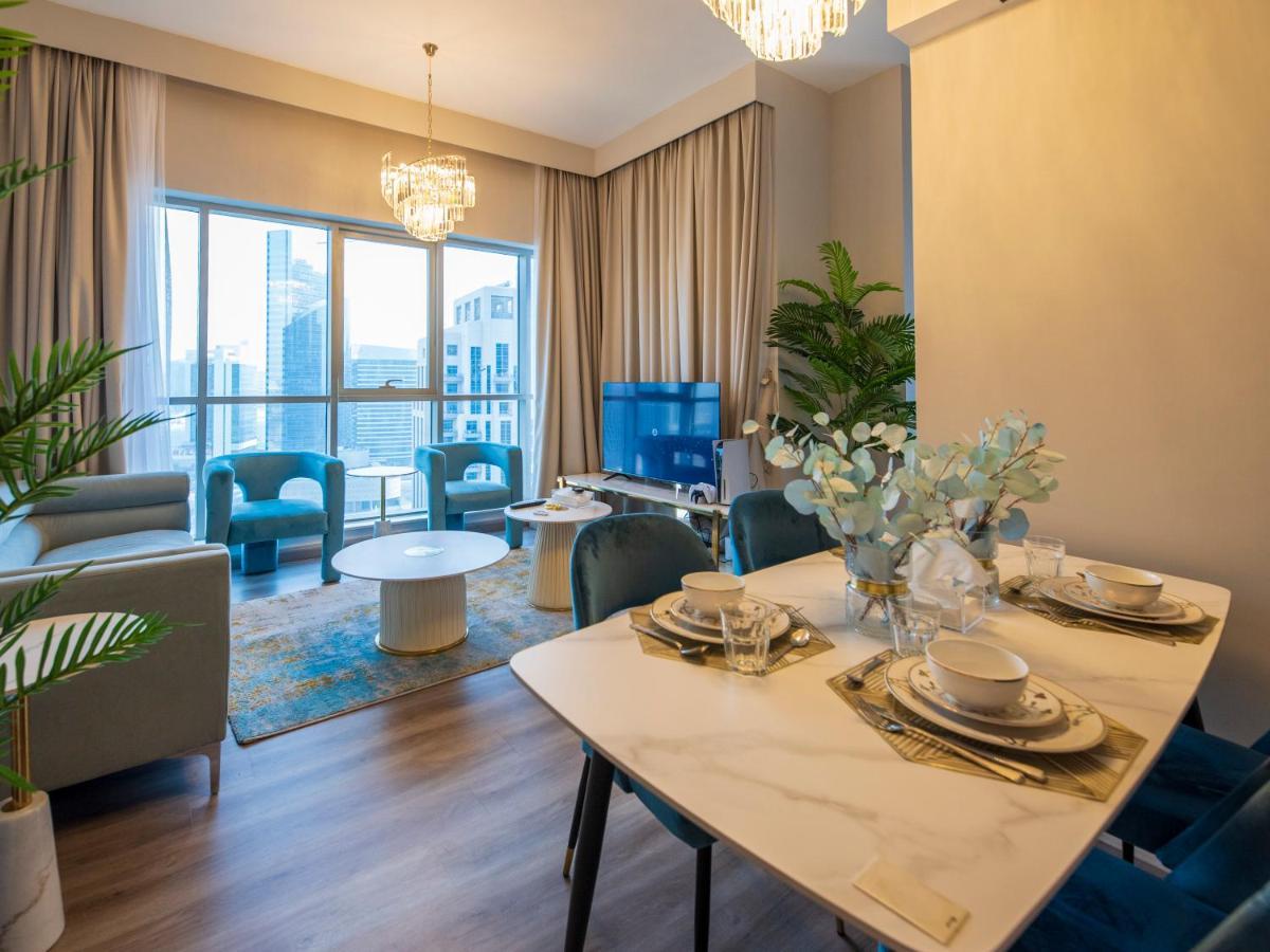 First Class 2Br With Burj Khalifa & Downtown View Dubai Exterior foto