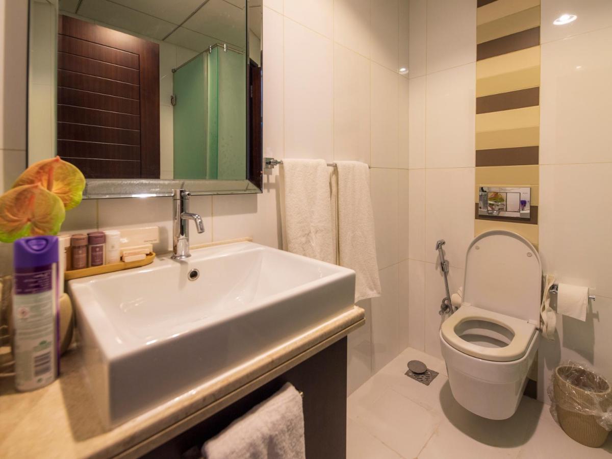 First Class 2Br With Burj Khalifa & Downtown View Dubai Exterior foto