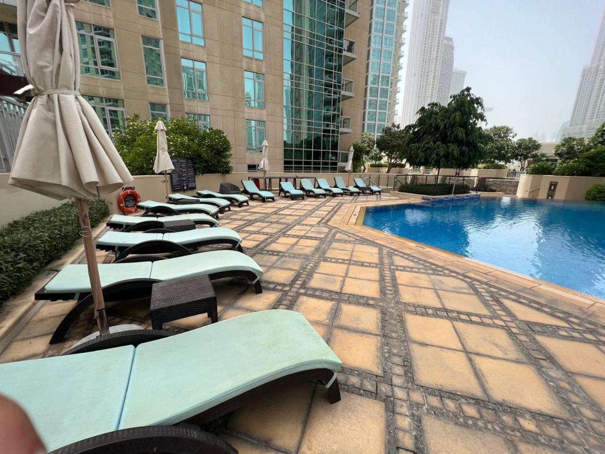 First Class 2Br With Burj Khalifa & Downtown View Dubai Exterior foto