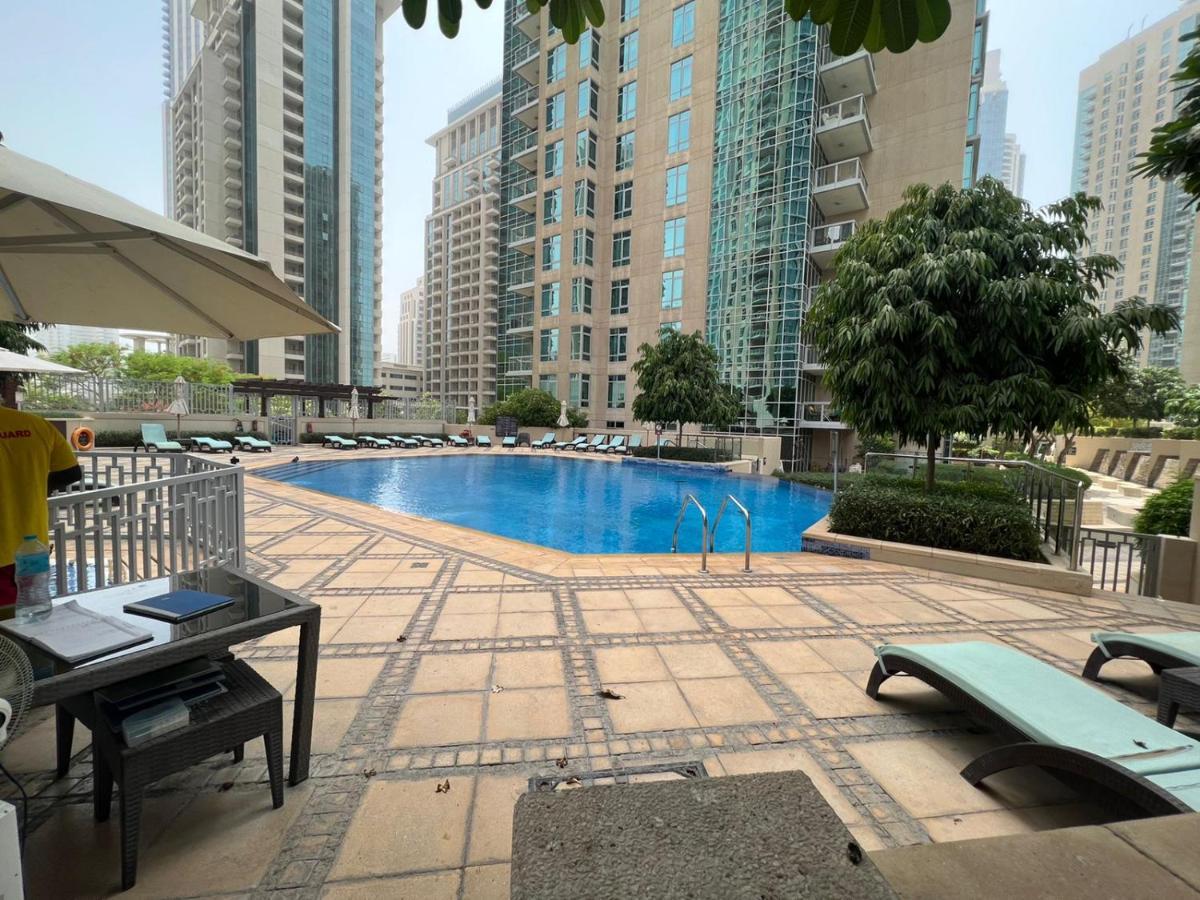 First Class 2Br With Burj Khalifa & Downtown View Dubai Exterior foto